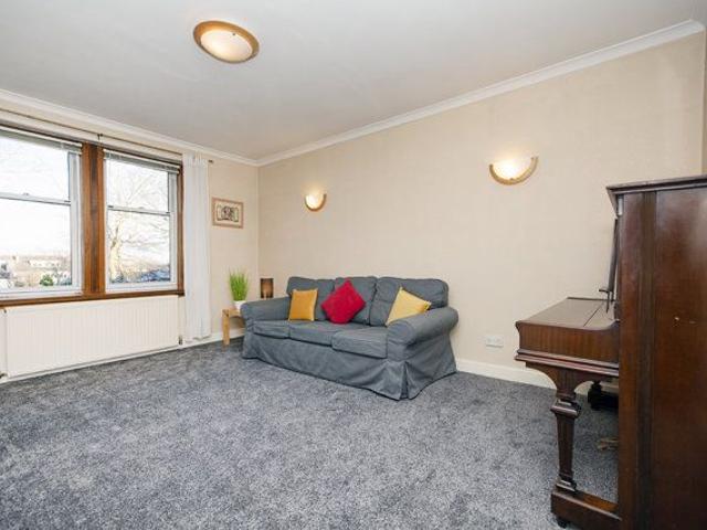 Apartment for rent in Rubislaw, Ballindoch