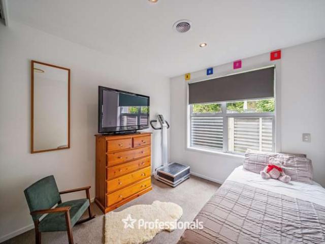 House for sale in Days Bay, Wellington
