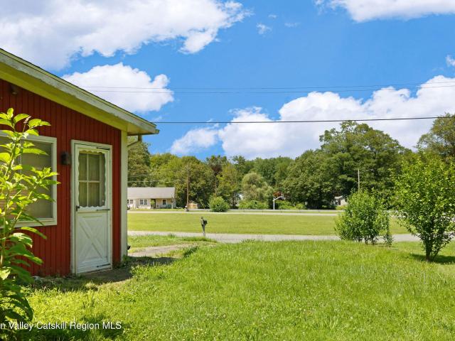 House for sale in Mount Marion