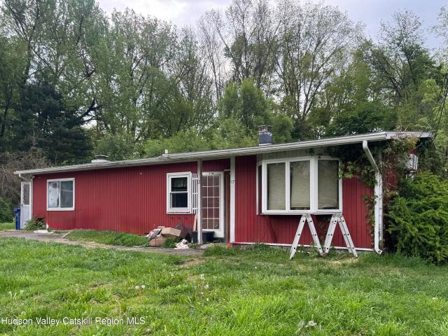 House for sale in Bloomington, New York