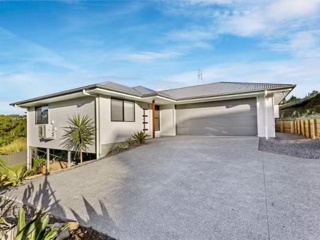 House for rent in Burnside Heights, Victoria