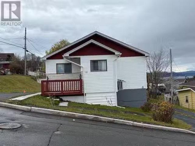 House for sale in Corner Brook, Newfoundland And Labrador