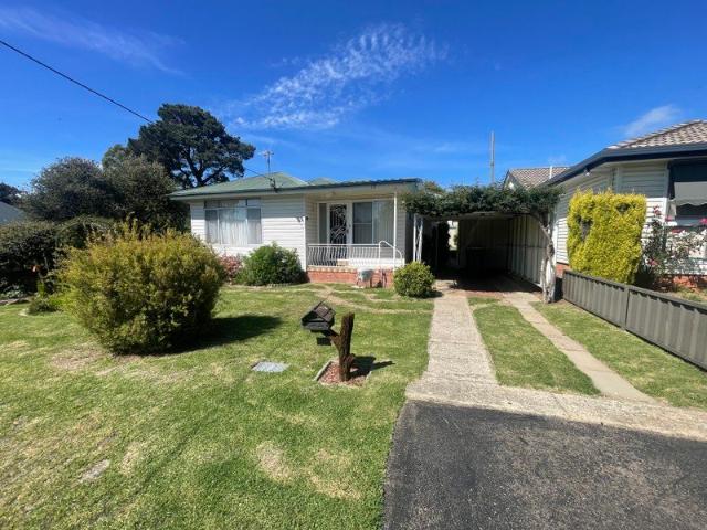 House for rent in Brisbane Grove, New South Wales