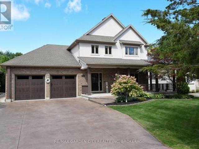 House for sale in St. Catharines, Golden Horseshoe