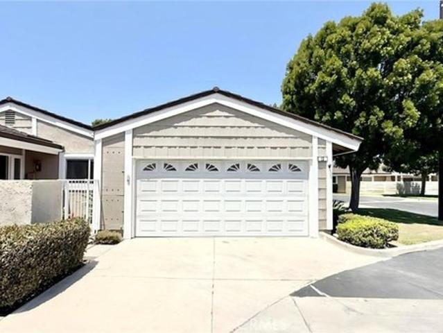 House for sale in Woodbridge, Irvine