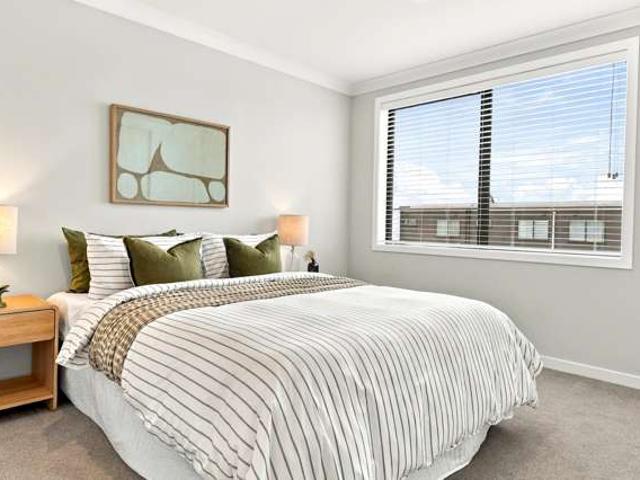 Townhouse for sale in Whenuapai, Upper Harbour