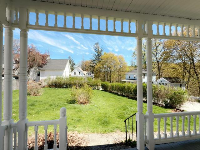 House for sale in New Hampshire