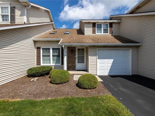 Condo for sale in Oak Hill, New York