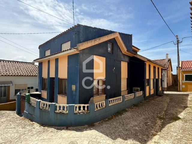 Casa venda em Marinha Grande, Leiria