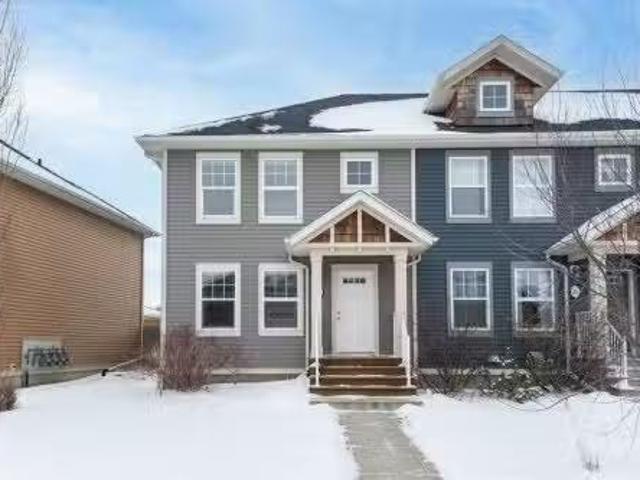 House for sale in Sylvan Lake, Alberta