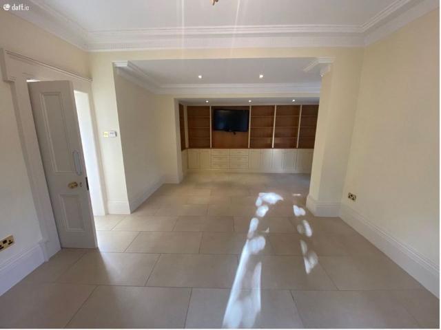 House to rent in Bluebell, North Tipperary