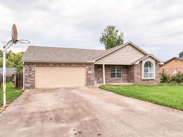 House for sale in The Meadows Addition, Cabot