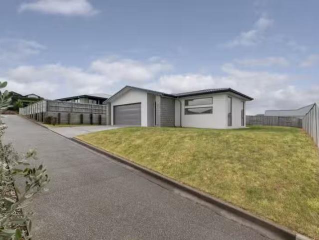 House for sale in Whakamarama, Bay Of Plenty