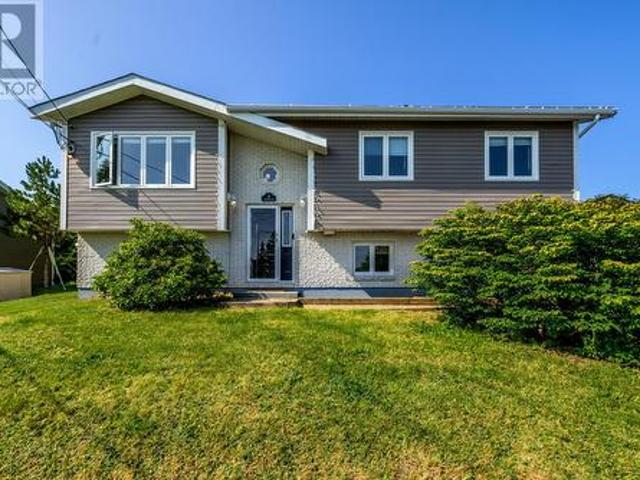 House for sale in Torbay, Newfoundland And Labrador