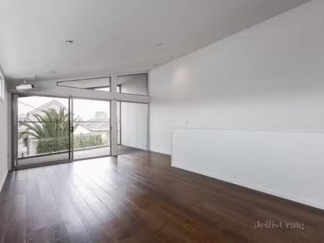 House for rent in Williamstown, Victoria