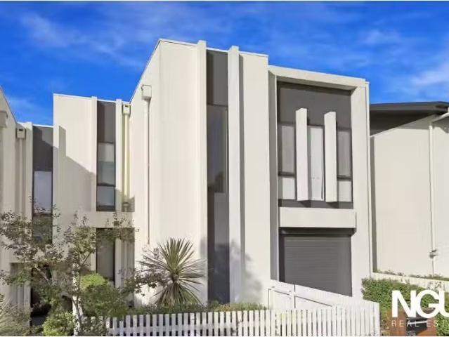 Condo for rent in Sydney, New South Wales
