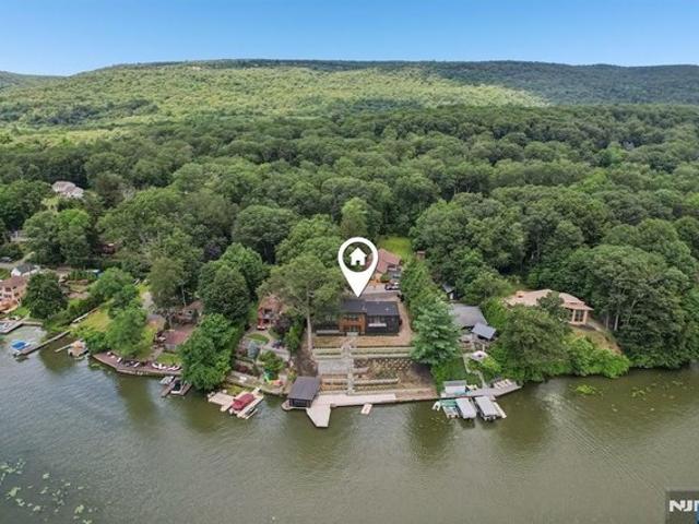 House for sale in Passaic, New Jersey
