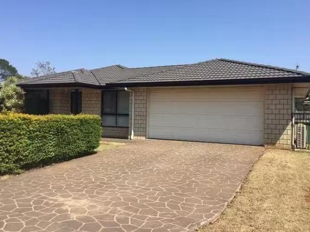 House for rent in Highfields, Queensland