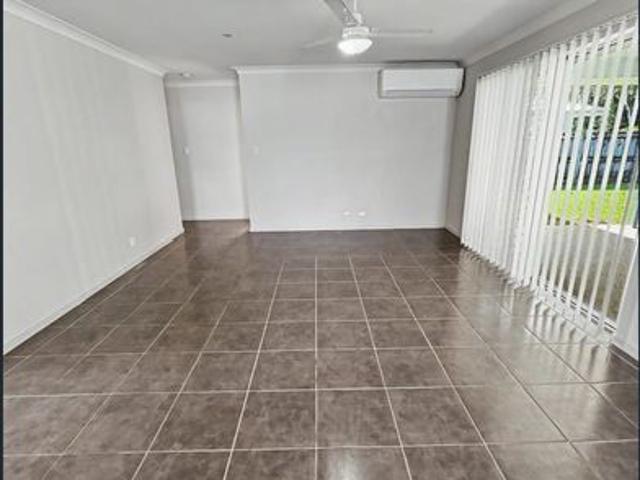 House for rent in Armstrong Beach, Queensland