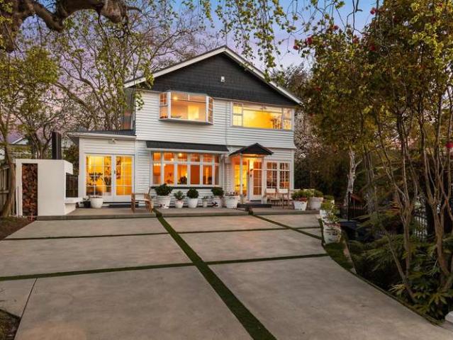 House for sale in Saint Albans, Fendalton-Waimari-Harewood Community