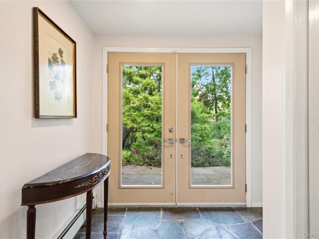 House for sale in Greenlawn, Town of Huntington