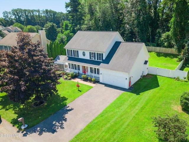 House for sale in Colonie, New York