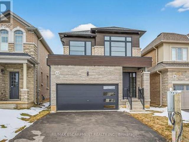 House for sale in Ancaster, Ontario