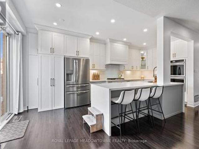 House for sale in Georgina, Ontario