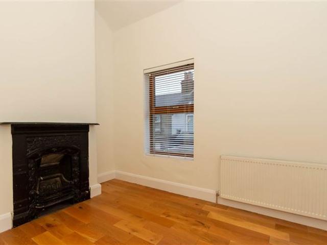 Terraced House to rent in Bluebell, Dublin