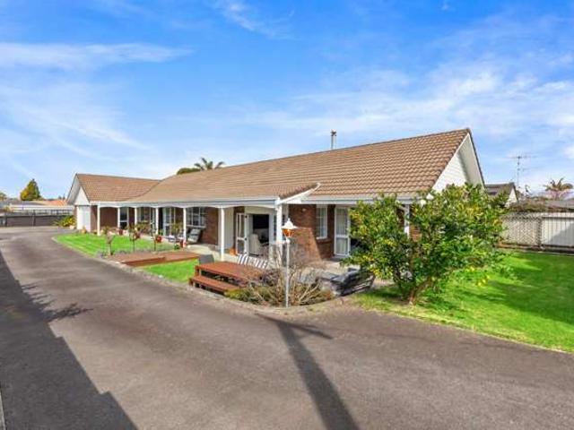 House for sale in Omokoroa, Bay Of Plenty