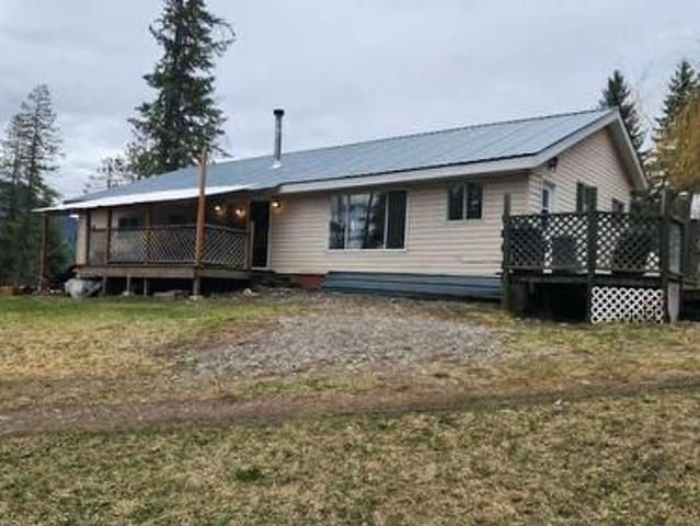 House for sale in Cherryville, British Columbia