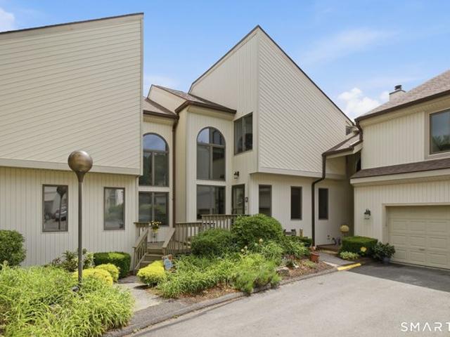 Townhouse for sale in Wolcott, Connecticut