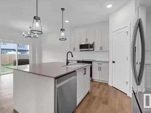 House for sale in Spruce Grove, Alberta