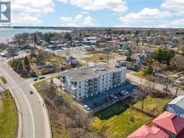 Condo for sale in Port Dover, Ontario