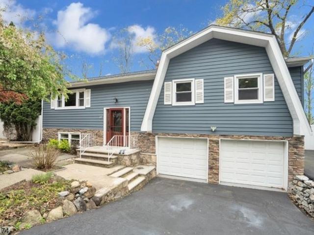 House for sale in Passaic, New Jersey