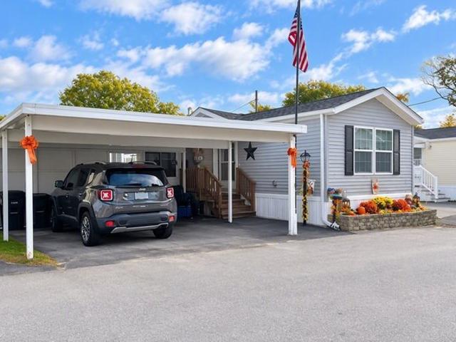 House for sale in Nob Hill Estates, Weymouth