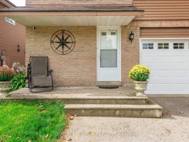 House for sale in Dufferin, Ontario