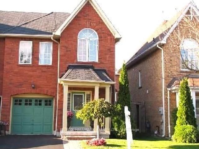 Townhouse for sale in Woburn, Ontario