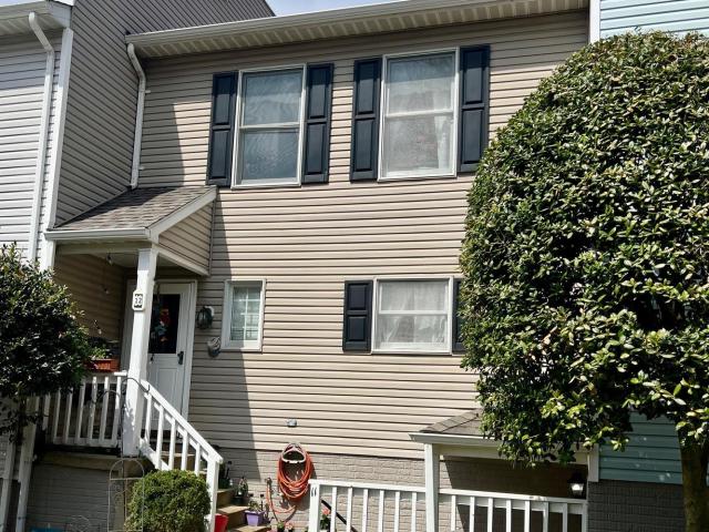 Condo for sale in Virginia