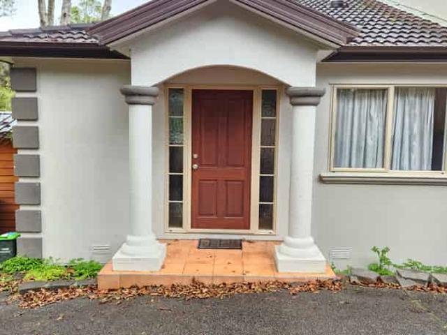 House for rent in Paremoremo, Oroua County