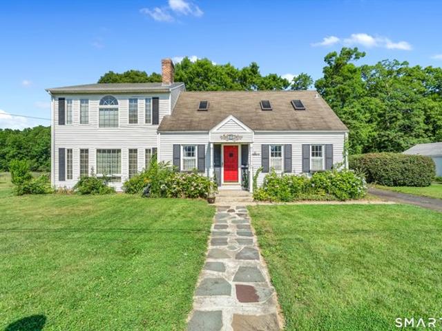 House for sale in East Lyme, Connecticut