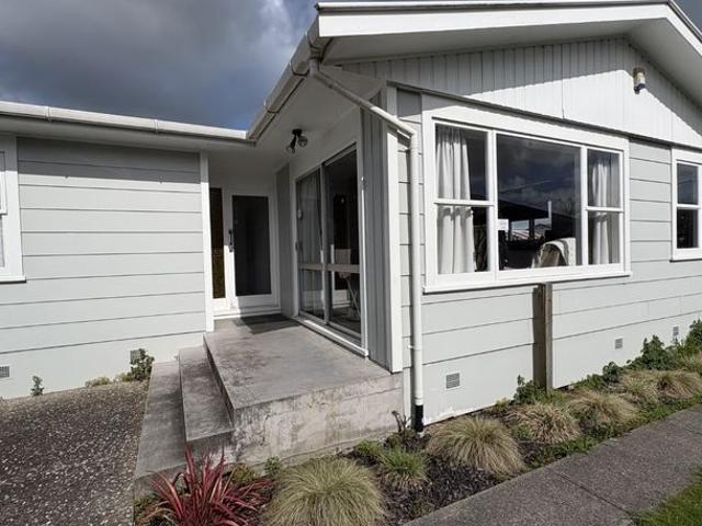 House for rent in Crawshaw, Hamilton City