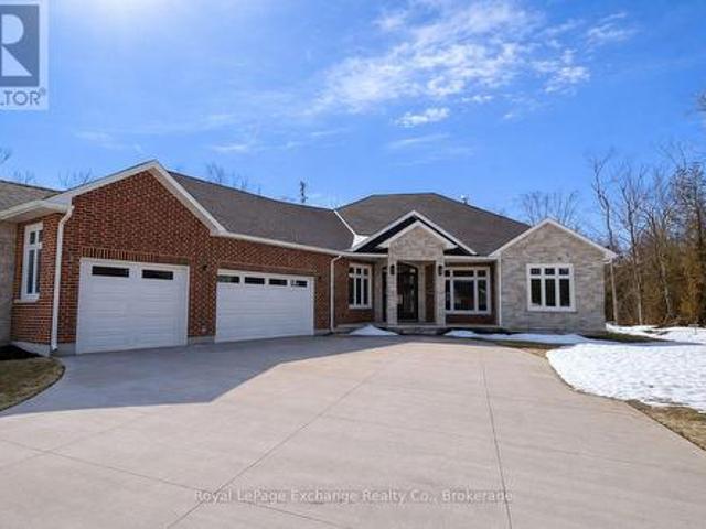 House for sale in Huron-kinloss, Ontario