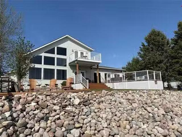 House for sale in Manitoba