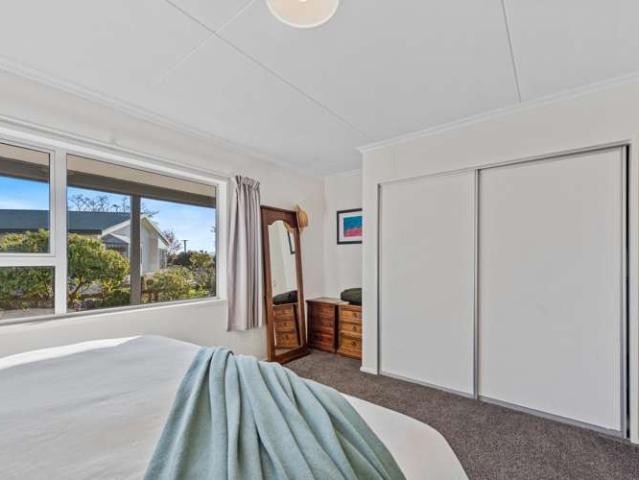 House for sale in Otakou