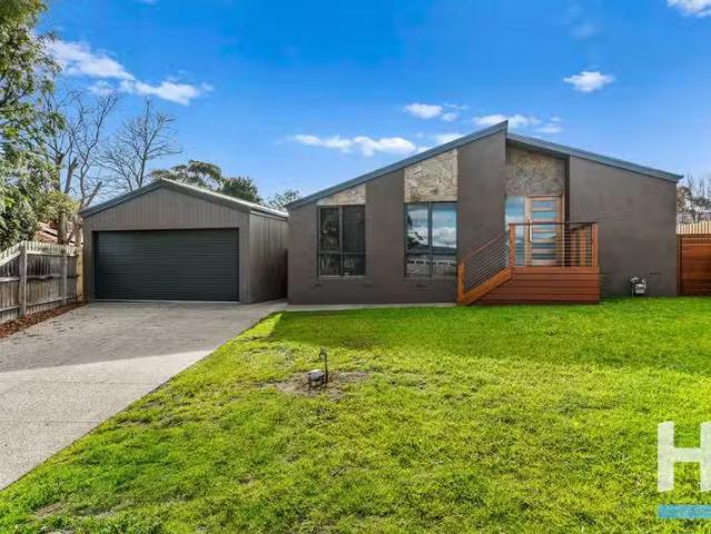 House for rent in Camerons Creek, Victoria