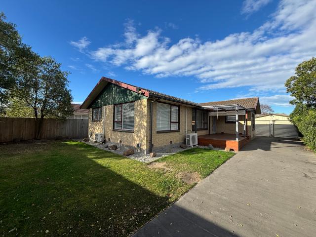 House for rent in Chaslands, Canterbury