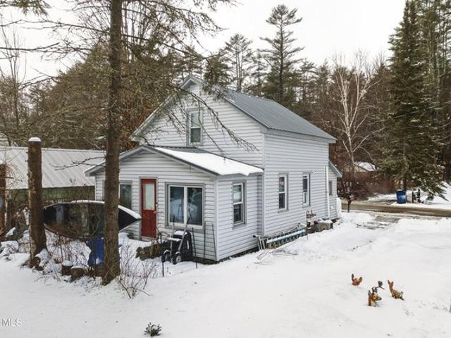House for sale in Saratoga, New York