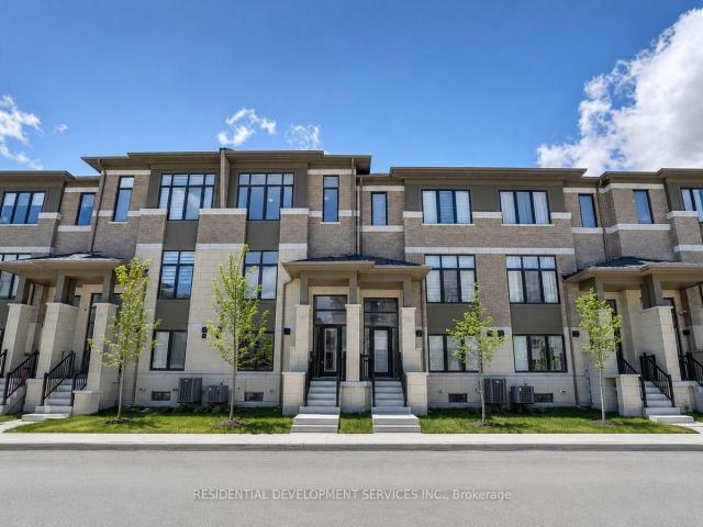Townhouse for sale in Woburn, Ontario