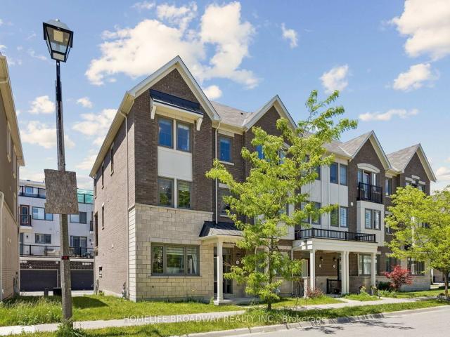 Townhouse for sale in Woburn, Ontario